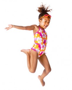 swim-girl-jumping